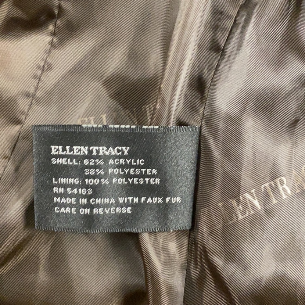 Ellen Tracy Faux Fur Vest Size-Small - Picture 6 of 6